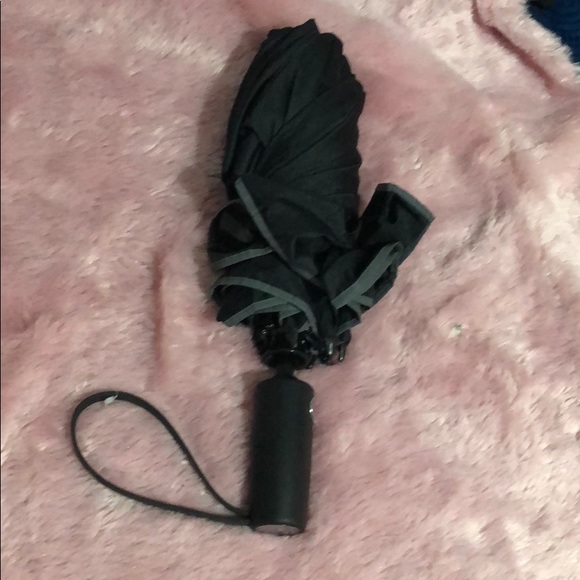 tumi umbrella small